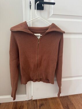 Abercrombie & Fitch Zip-Front Ribbed Sweater Jacket - Rust